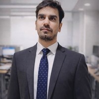 تعلم البوجبورية مع المعلم Albert Singh.