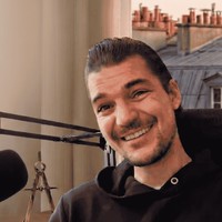 Learn French with the teacher Will.