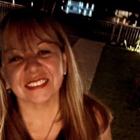 西班牙語 教師 Roxana Gonzalez