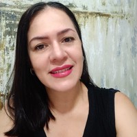 スペイン語 講師 Erica Velasco