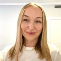 Giáo viên Tiếng Nga tên Anna Russian&English