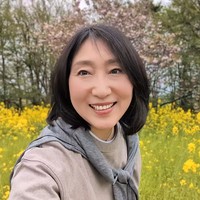 Learn Japanese with the teacher Megumi  Na.