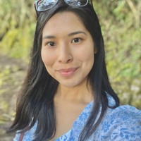 Spanish teacher Yuliana Isabel