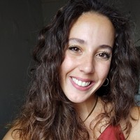 تعلم الصقلية مع المعلم Giulia Sorrentino.