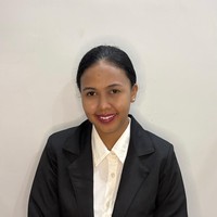 与老师 Fahasoavana RA 学习 马达加斯加语。