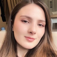 和 Мелисса Доготер 老師學習 土耳其語 。