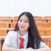 Chinese (Mandarin) teacher Mia Weng