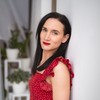講師 Milli Kubátová と一緒に チェコ語 を学びましょう。
