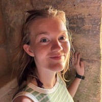 Francês professor Coline Hock