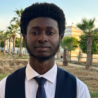 Учись французский с учителем Souleymane Bangoura.