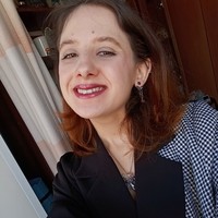 선생님 Mariia Iakovleva과 함께 러시아어 배우세요.