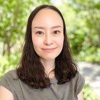 Learn Japanese with the teacher Sayaka.