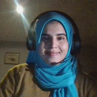 펀자브어 강사 Shazia Adil