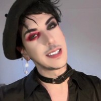 İspanyolca öğretmeni Alexander Cazzaro