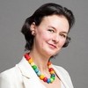 Eszter Czingráber, profesor/a de Húngaro