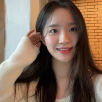 韓国語 講師 Summer 선생님