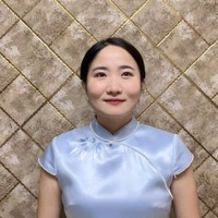Chinese (Mandarin) teacher Amber Lin
