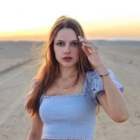 Rusça öğretmeni Katrin