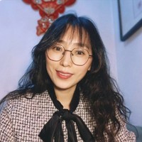 nauczyciel chiński (mandaryński) Nikki Nie