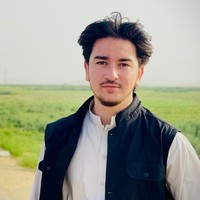 和 Farzad Rahmani 老師學習 達利語 。
