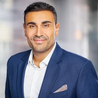 تعلم الألمانية مع المعلم Mehmet K..